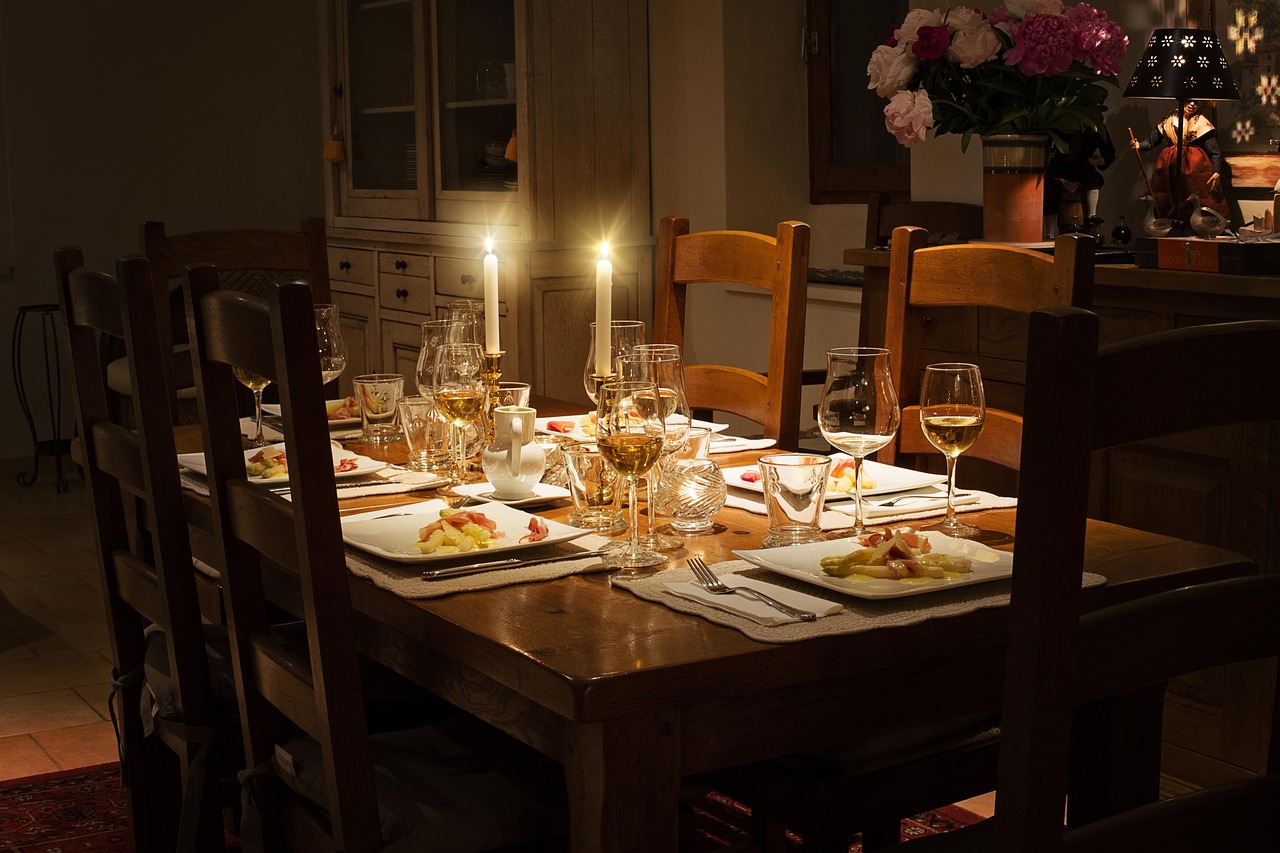 Dining Tables for Family Meals, Entertaining and Everyday Use