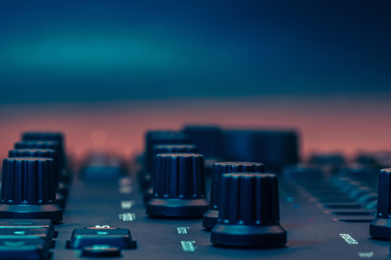 Switches Worth Comparing for Lighting, Power and Control